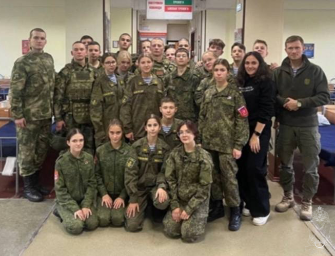 ОДИН ДЕНЬ ЮНАРМЕЙСКОГО ОТРЯДА «КРЕЧЕТ ЮНИОР» В РОСГВАРДИИ