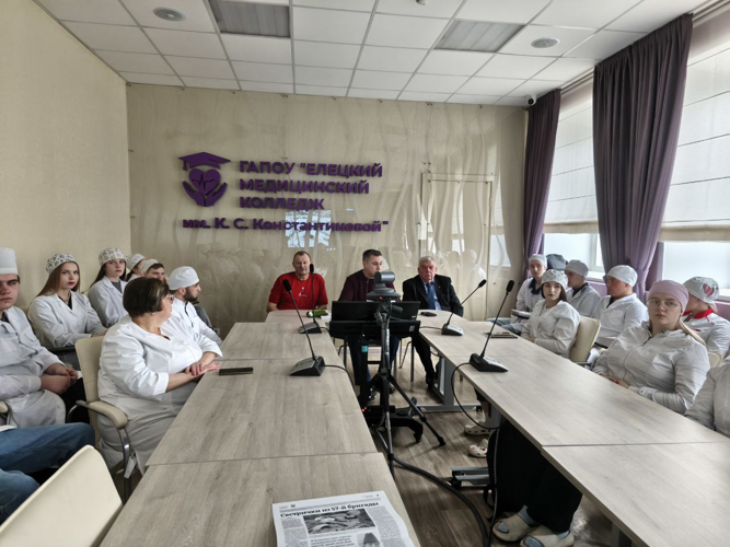 Диалог о неразрывной связи поколений