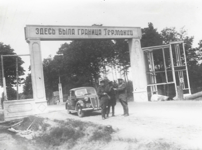 Дата в истории. 23 июля 1943 года приказом НКВД СССР была утверждена «Инструкция по службе войск НКВД по охране тыла действующей Красной Армии»