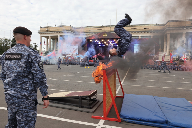 Центральный музей представил передвижную выставку на военно-спортивном фестивале Росгвардии на территории спорткомплекса «Лужники»