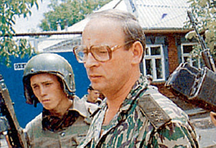 Имя в истории войск. Герой Российской Федерации генерал-полковник Романов Анатолий Александрович — заместитель министра внутренних дел Российской Федерации — командующий внутренними войсками МВД России
