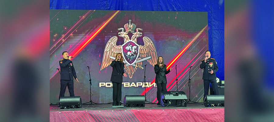 Центральный музей войск национальной гвардии представил передвижную экспозицию в рамках акции «Один день с Росгвардией» на Поклонной горе в Москве