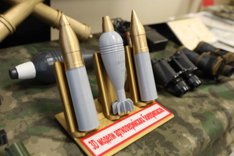 Об истории артиллерийских подразделений Росгвардии рассказала передвижная выставка Центрального музея войск национальной гвардии 