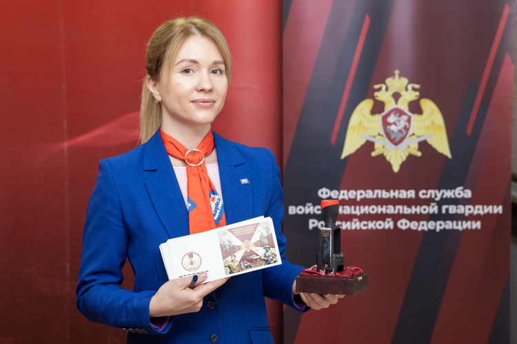 В Росгвардии состоялось торжественное гашение почтового блока, посвященного юбилею ведомства