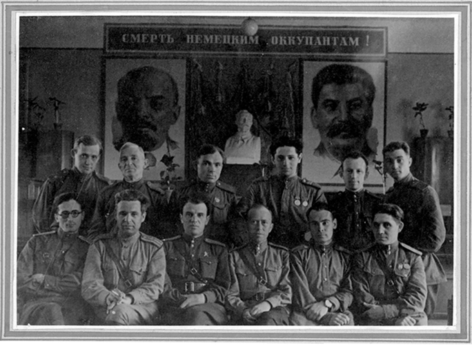 «И сейчас взрослые и детвора с удовольствием повторяют полюбившиеся фразы, ставшие уже крылатыми, иногда забывая, что они родом из мультфильмов». Исполнилось 115 лет ветерану войск правопорядка, легенде отечественной мультипликации Михаилу Друяну